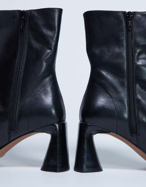 Topshop Star Premium leather round toe block heel boots in black, 2 of 4