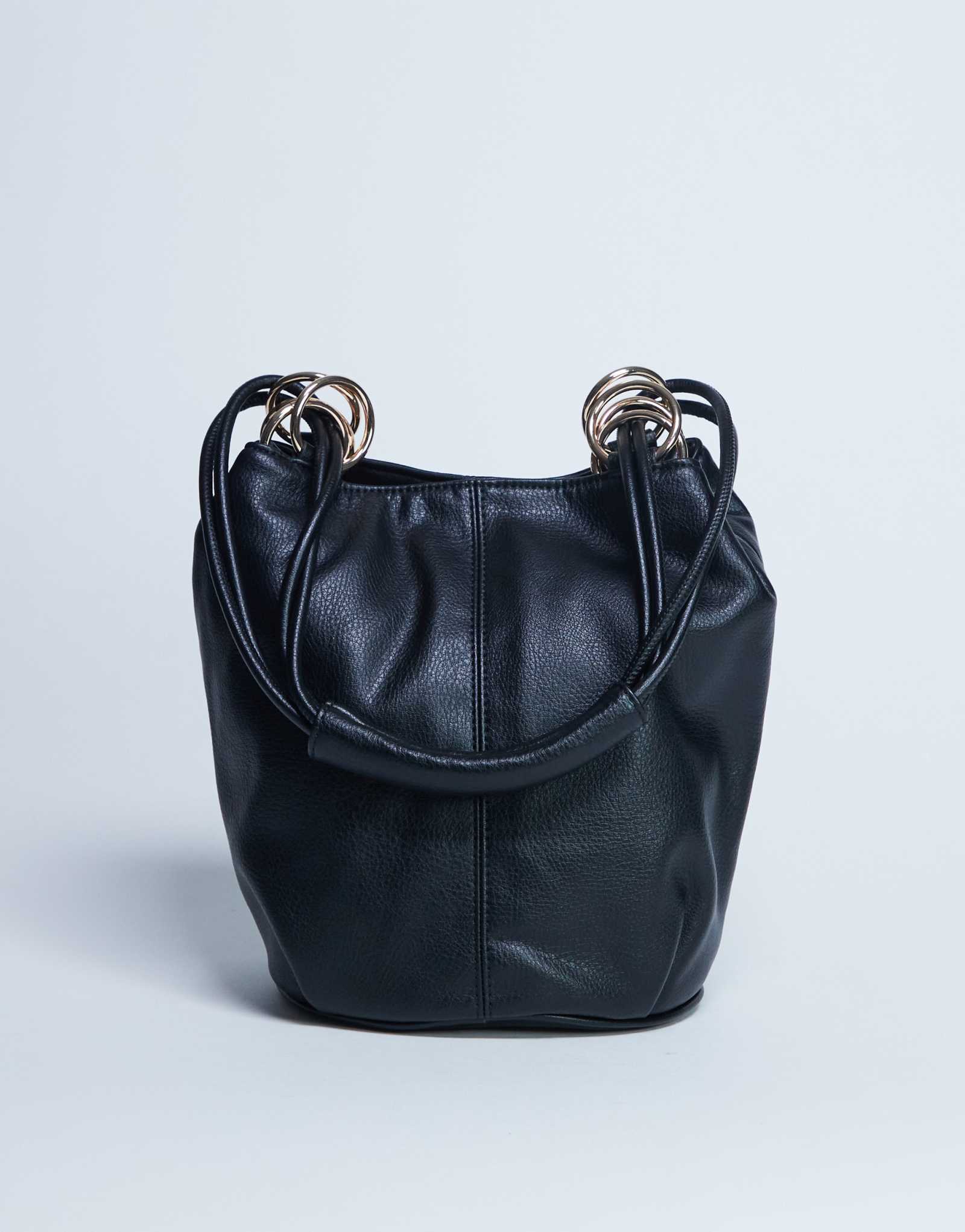 Сумка через плечо Topshop Steffie с кольцом черного цвета