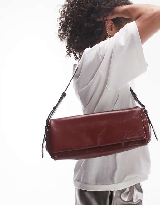 Topshop Stevie Strukturierte Schultertasche in Burgunderrot
