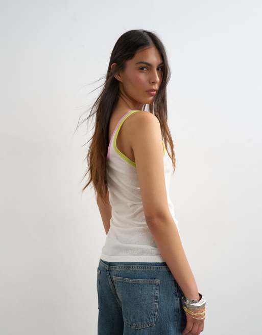 Topshop stickad transparent västtopp med kontrasterande kant i vitt, 3 av 4