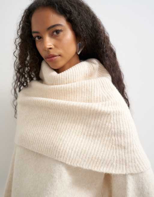 Topshop stickad tröja i ullmix med djup vikning och bardot-ringning i ivory, 2 av 4