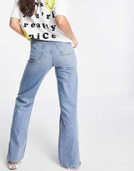 Topshop straight Kort jeans with split hems in mid blue, 2 of 4
