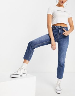 straight jeans