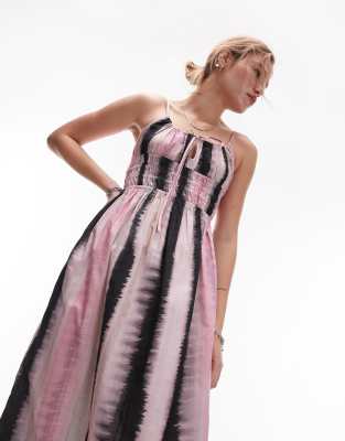 Topshop - Strandkleid in Rosa mit Batikmuster-Bunt