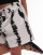 Thumbnail 3 van 5