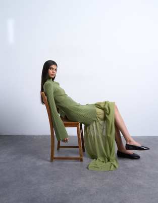 Topshop - Strickkleid in Olivgrün mit weitem Rock