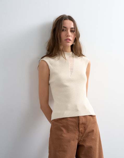 Topshop – Strickoberteil aus transparentem Materialmix in Elfenbeinweiß mit Flügelärmeln - view 1