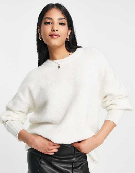 Topshop – Strickpullover in Elfenbeinweiß mit Rundhalsausschnitt