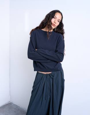 Topshop - Strickpullover in Marineblau mit seitlicher Knopfleiste