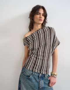 Stripe fallen shoulder textured top in grey