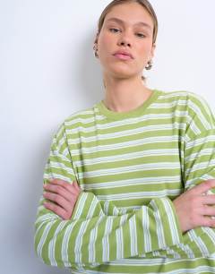 Model wearing Stripe long sleeve slouchy skater tee in mint green