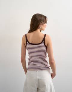 Model wearing Stripe skinny strap scoop rib vest in lilac