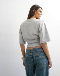 Model wearing Structured waist tee in grey marl