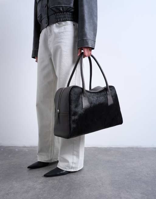 Topshop – Suki – Czekoladowobrązowa torebka na ramię typu bowler ze skóry naturalnej z włosiem