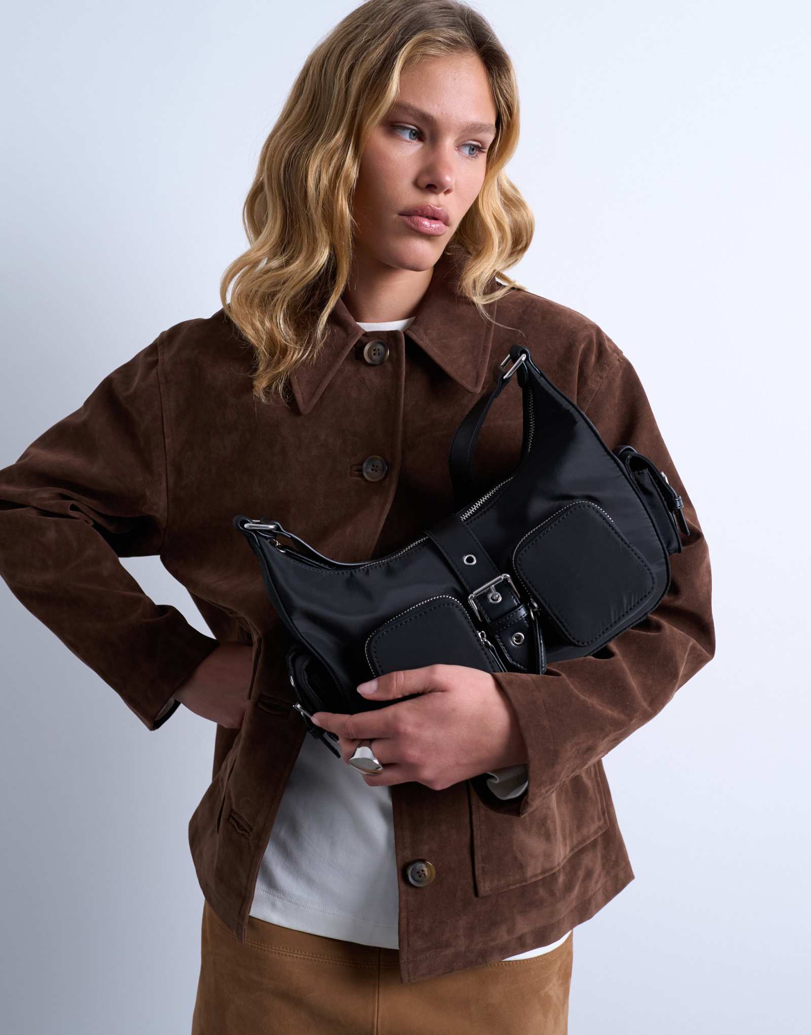 Нейлоновая сумка через плечо Topshop Sunrise pocket черного цвета