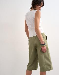 Model wearing Super longline ripstop cargo short in khaki