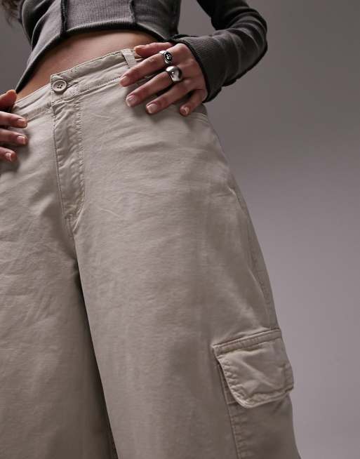 Topshop super oversized skate cargo trouser in stone, 4 of 4