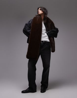 Sutton oversized faux fur scarf in chocolate-Brown