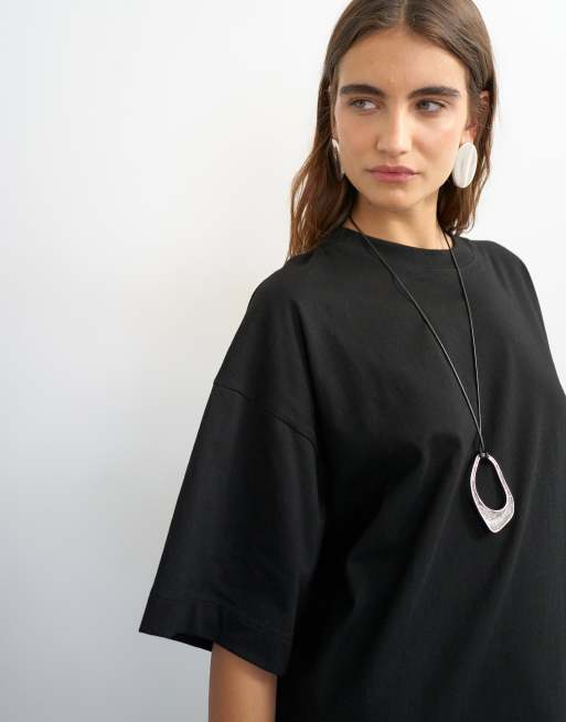 Topshop – Svart t-shirt i oversize med sänkt axelsöm, 3 av 4