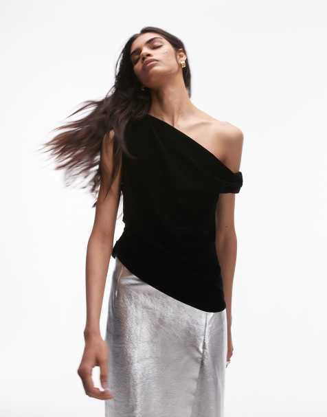Topshop – Svart topp i sammet med asymmetrisk axel - view 1