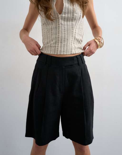 Topshop – Svarta, figursydda bermudashorts i linnetyg med oval design, 4 av 5