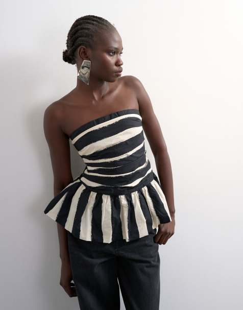 Topshop – Svartvit, randig bandeau-topp i peplum-modell med rynkad byst - view 1