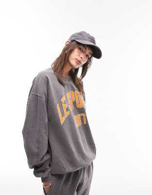 Topshop - Sweatshirt in verwaschenem Schwarz mit „Le Sports"-Print, Kombiteil