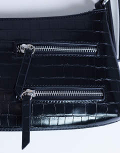 Model wearing Sydney pocket shoulder bag in black