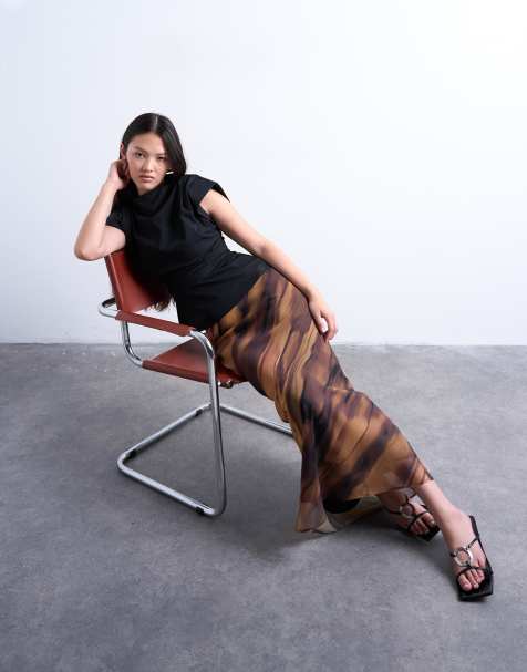 Topshop – Szyfonowa spódnica midi w odcieniach brązu - view 1