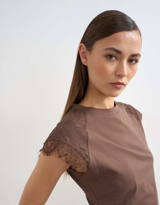 Topshop - T-shirt à mancherons avec détails en dentelle - Chocolat, 3 de 4