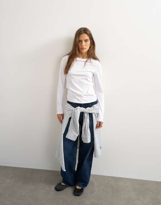 Topshop T-shirt a maniche lunghe asimmetrica bianca, 2 di 4