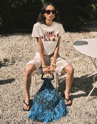 T-Shirt in Buttermilchgelb mit „The Point of It All"-Grafikprint Gelb S
