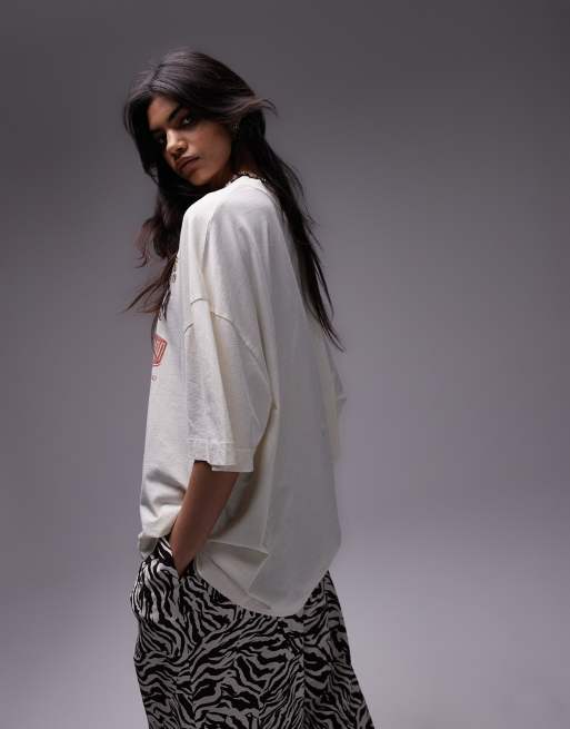 Topshop – T-Shirt in Ecru mit „La Dolce Vita“-Grafik, 2 von 5