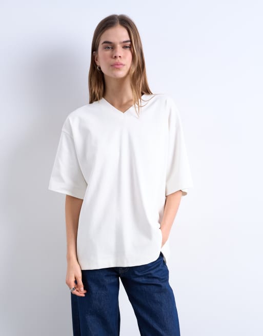 Topshop - T-shirt in tessuto interlock premium color écru con scollo a V, 4 di 4