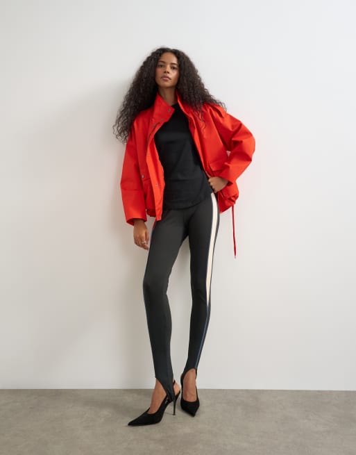 Topshop T-shirt nera a maniche corte con spalline imbottite, 3 di 4