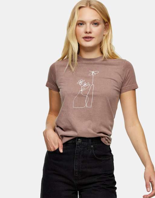 Topshop – T-shirt o zwężanym kroju z rysunkiem wazonu w kolorze zgaszonego brązu