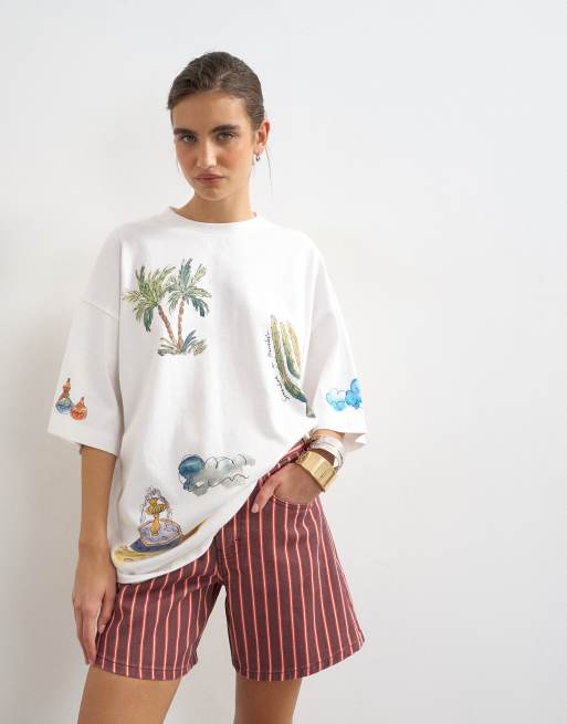Topshop - T-shirt oversize bianca con grafica natalizia e stampa di doodle, 4 di 4
