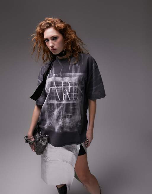 Topshop – T-shirt oversize w spranym czarnym kolorze i z napisem „Paris”