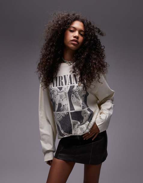 Topshop – T-shirt w stylu skater z długimi rękawami w kolorze ecru i licencjonowaną grafiką zespołu Nirvana - view 1