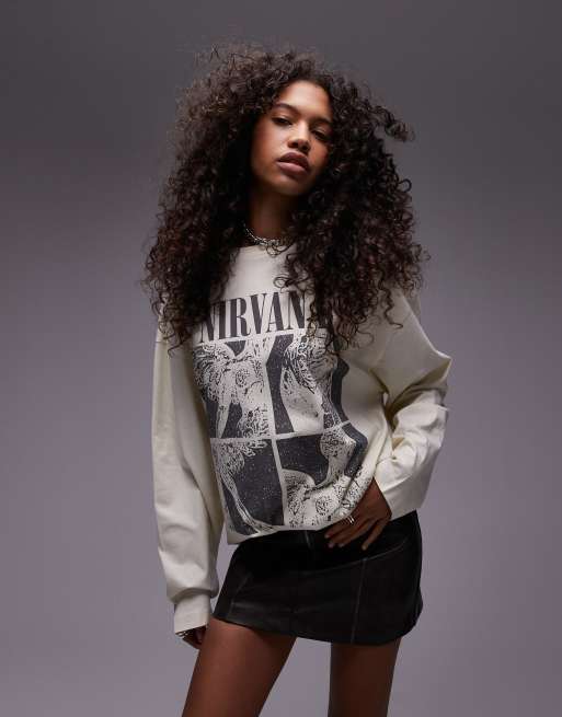 Topshop – T-shirt w stylu skater z długimi rękawami w kolorze ecru i licencjonowaną grafiką zespołu Nirvana