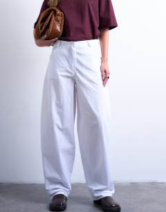 Model wearing Tab waist balloon trouser in white