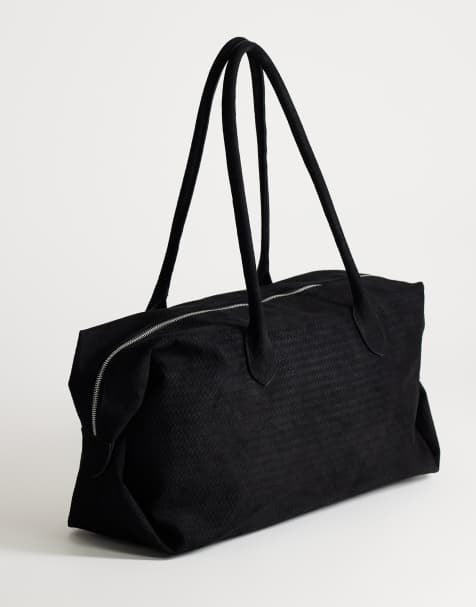 Topshop Tabby large suedette weekend bag in black weave - view 1