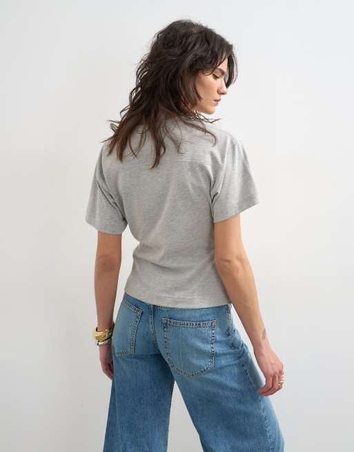 Topshop – Tailliertes Oberteil in Grau meliert mit V-Ausschnitt, 2 von 4