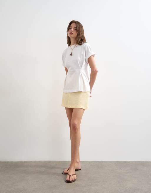 Topshop – Tailliertes T-Shirt in Weiß mit umgeschlagenen Ärmeln, 3 von 4