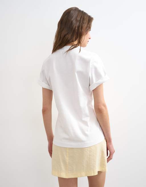 Topshop – Tailliertes T-Shirt in Weiß mit umgeschlagenen Ärmeln, 4 von 4