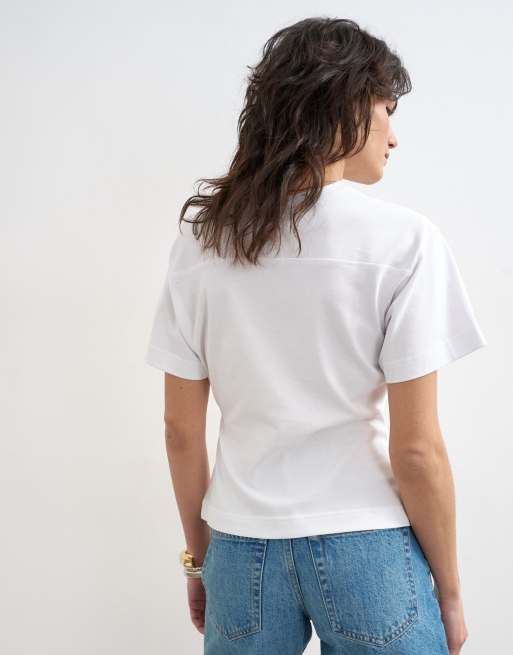 Topshop – Tailliertes T-Shirt in Weiß mit V-Ausschnitt, 2 von 4