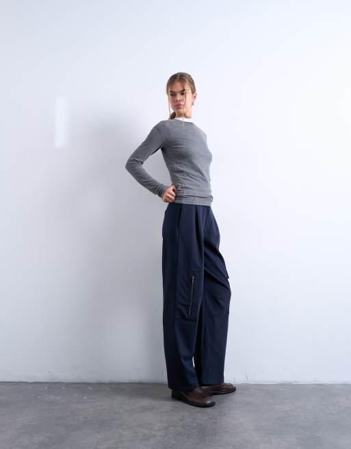 Topshop tailored barrel leg cargo trouser in navy, 3 of 5