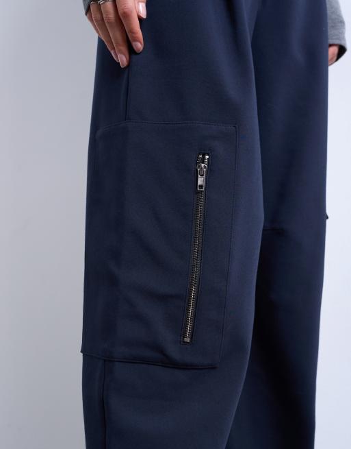 Topshop tailored barrel leg cargo trouser in navy, 4 of 5