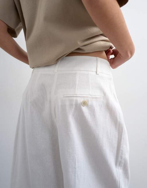 Topshop tailored linen-blend ovoid bermuda shorts in ecru, 4 of 5
