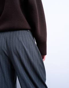 Model wearing Tailored stripe barrel leg trouser in grey